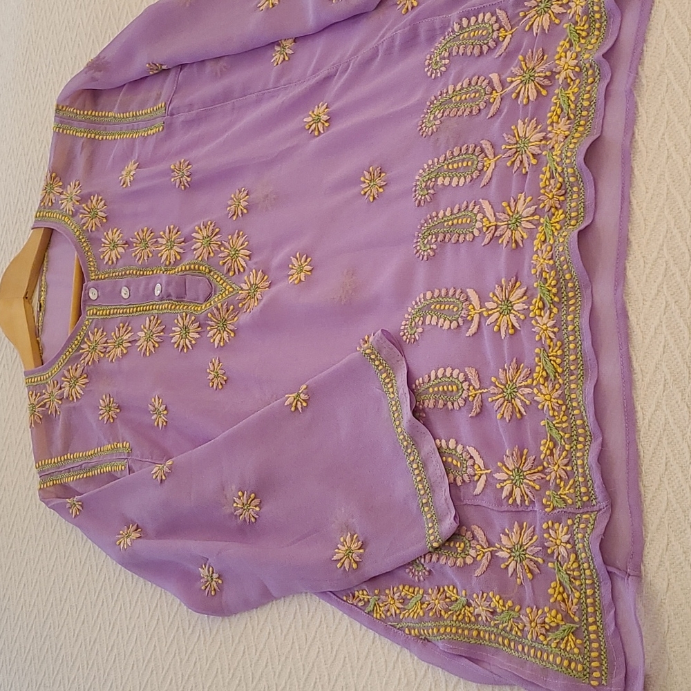 Top/Tunic - Picture 2 of 2